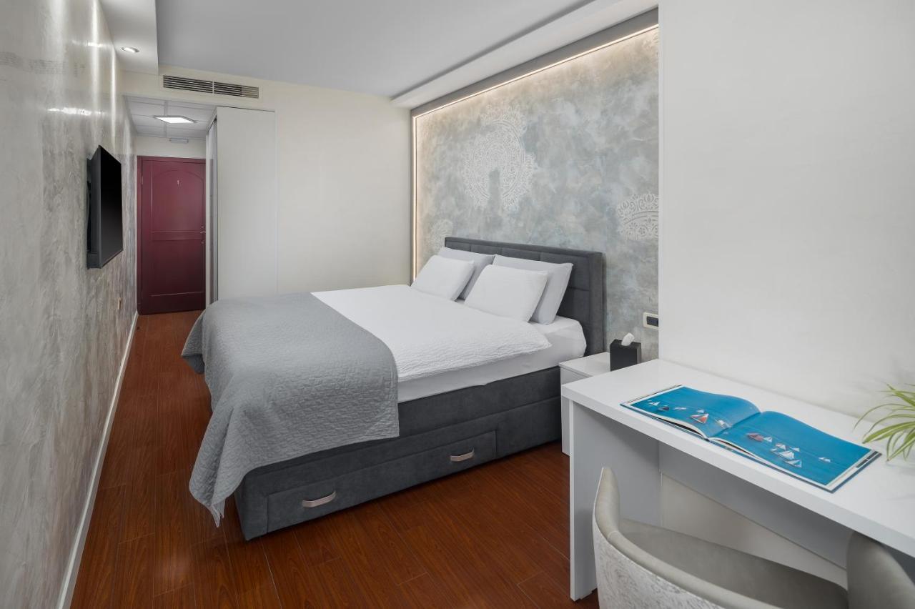 Double Room Balcony Street View
