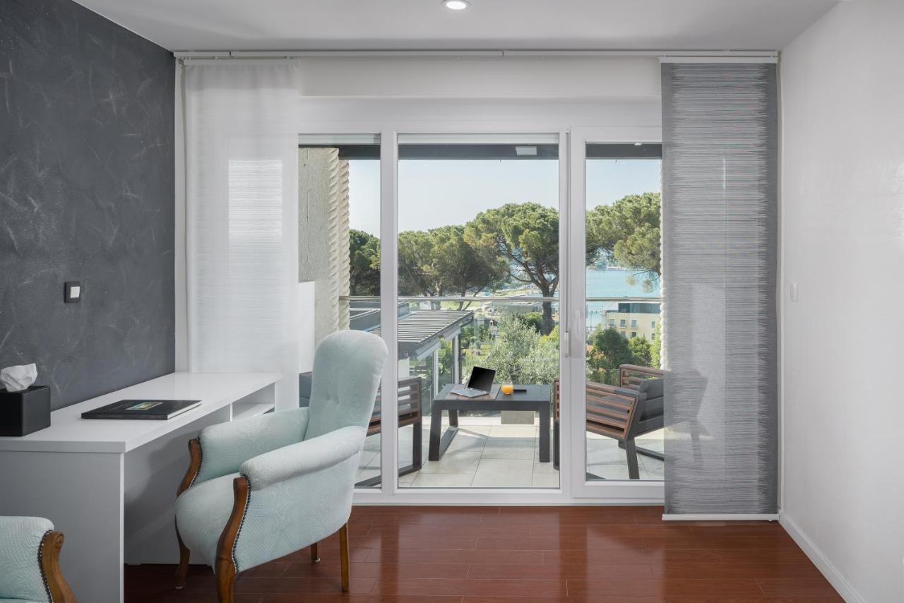 Superior Double Room Balcony Sea View
